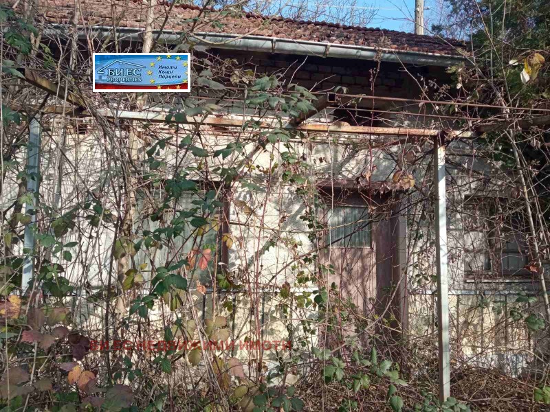 Продава КЪЩА, с. Осиковска Лакавица, област София област, снимка 14 - Къщи - 52858346