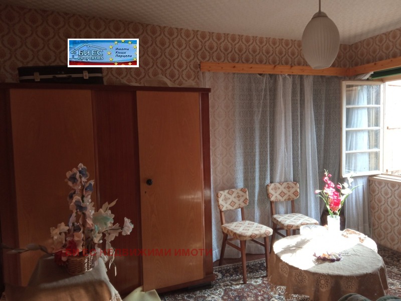 Продава КЪЩА, с. Осиковска Лакавица, област София област, снимка 2 - Къщи - 52858346