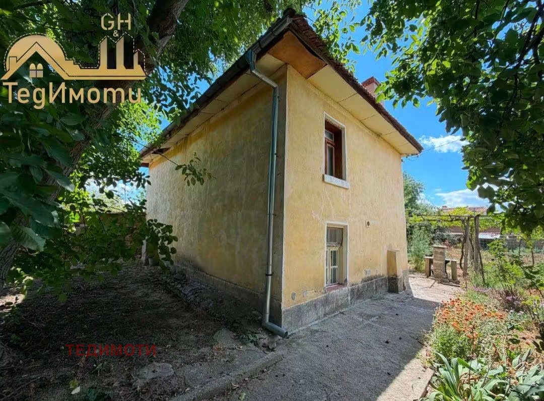 Продава КЪЩА, с. Ветрен, област Стара Загора
