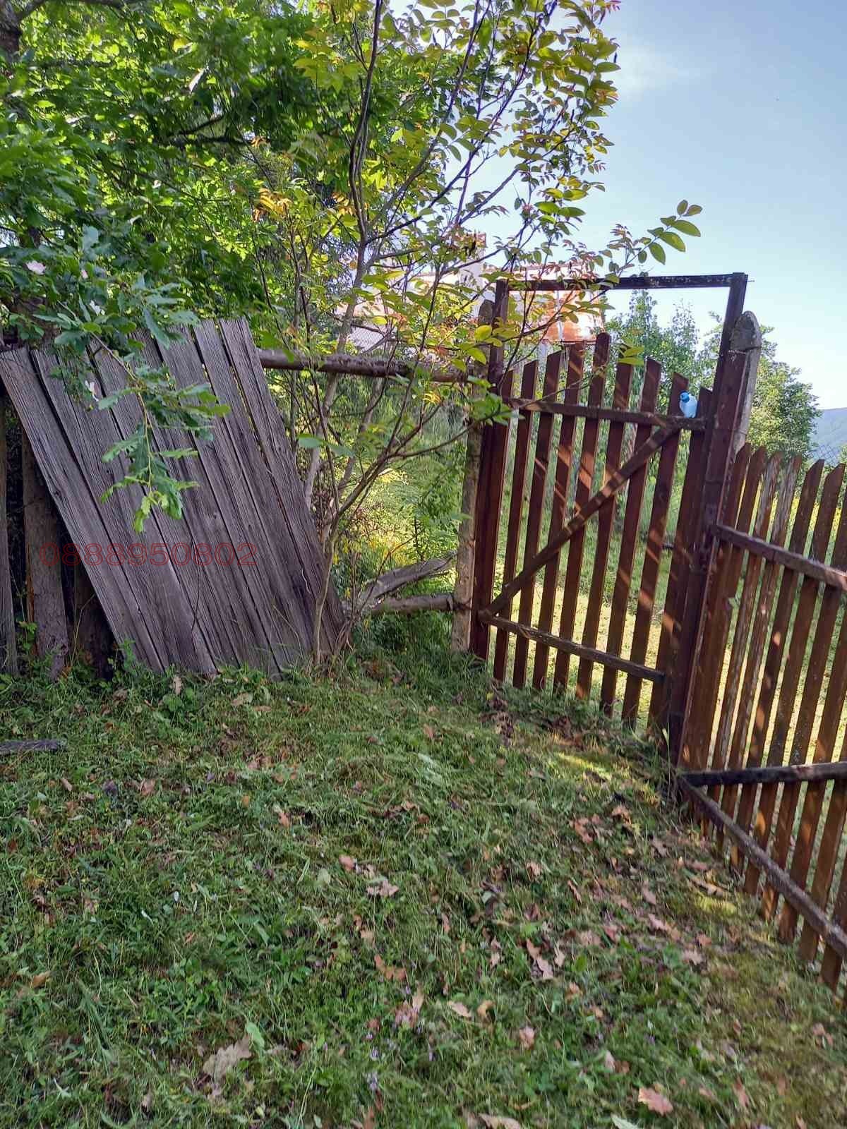 Продава ВИЛА, с. Батулия, област София област, снимка 12 - Вили - 54742609