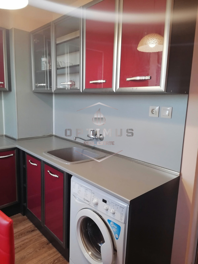 De vânzare  1 dormitor Plovdiv , Izgrev , 68 mp | 71048648 - imagine [2]