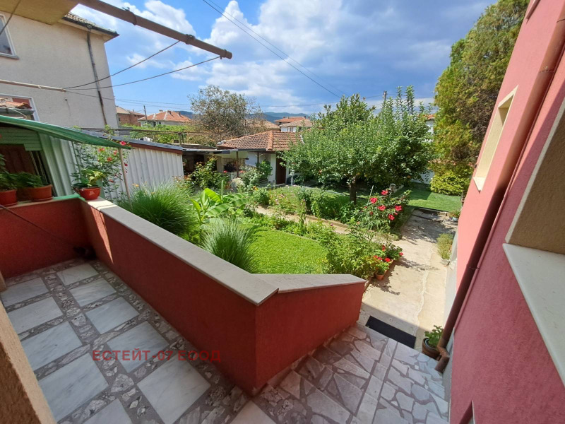 Продава  Етаж от къща област Пловдив , гр. Баня , 120 кв.м | 58402357 - изображение [6]
