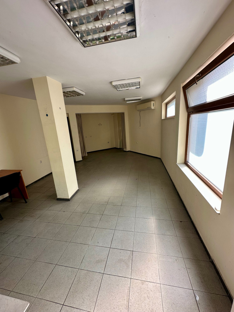 Продаја  Схоп Пловдив , Кјучук Париж , 42 м2 | 15432724 - слика [2]