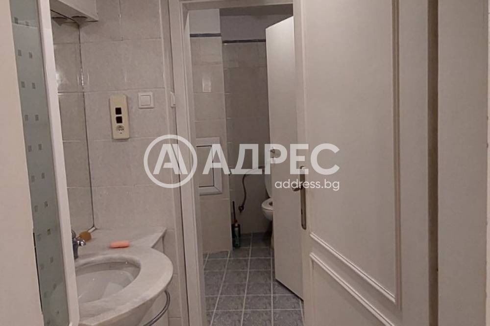 Продава 2-СТАЕН, гр. София, Изток, снимка 3 - Апартаменти - 53900102