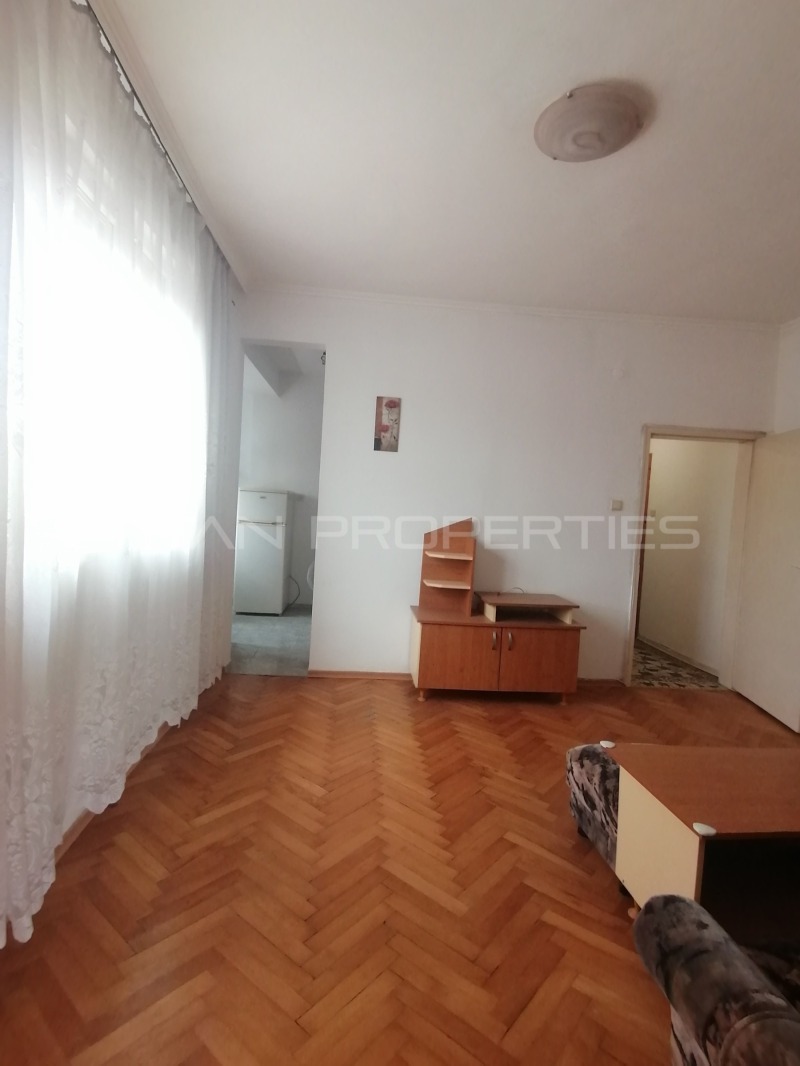 Te koop  2 slaapkamers Plovdiv , Sadijski , 130 m² | 11296107 - afbeelding [2]