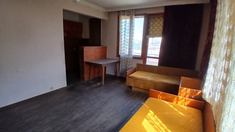 Na prodej  Podlaha domu oblast Shumen , Novi pazar , 168 m2 | 90989651 - obraz [3]