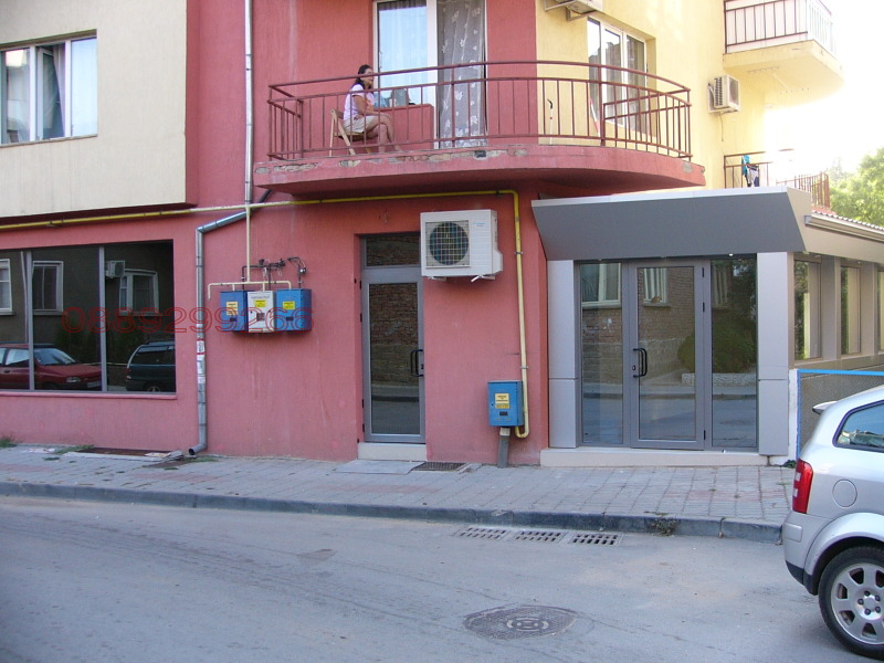 Продава МАГАЗИН, гр. Велико Търново, Център