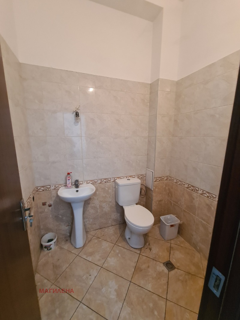 Продава  Магазин град Пловдив , Въстанически , 70 кв.м | 37506853 - изображение [4]