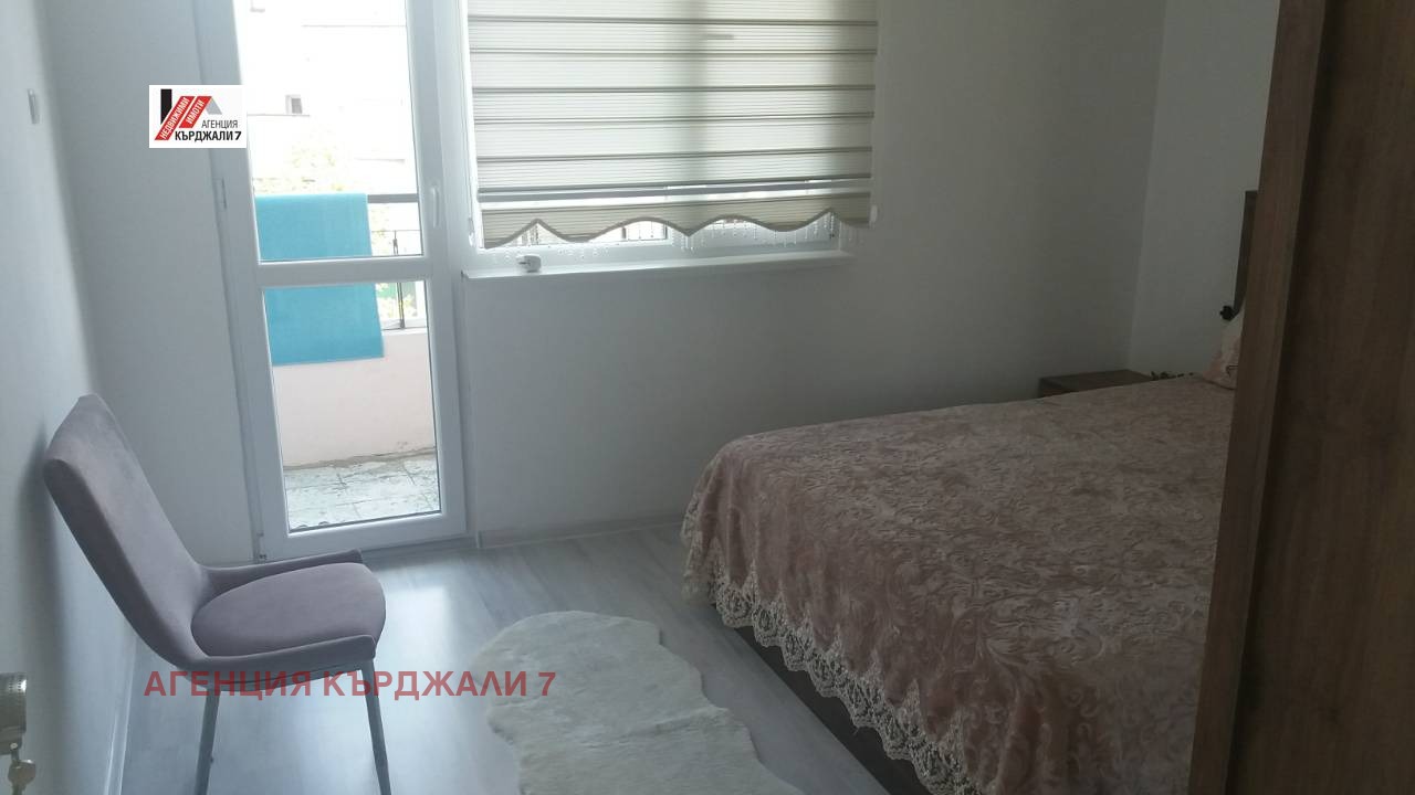 Продава 3-СТАЕН, гр. Кърджали, Възрожденци, снимка 9 - Апартаменти - 54773607