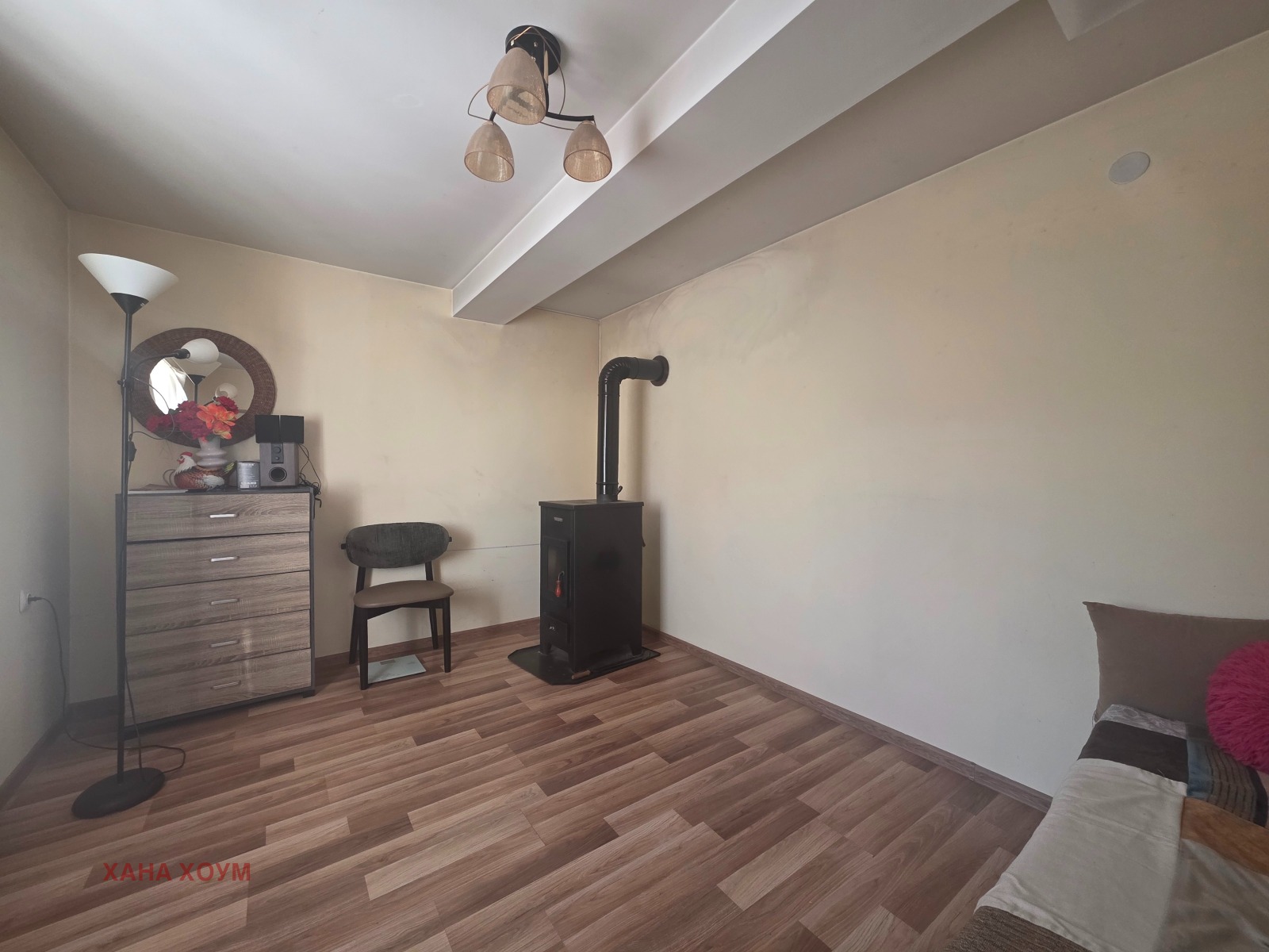 Продава КЪЩА, с. Ломец, област Ловеч, снимка 3 - Къщи - 56016078