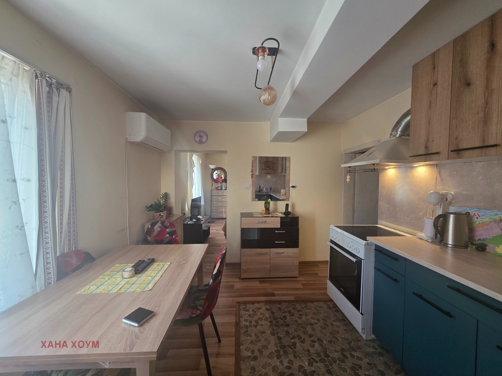 Продава КЪЩА, с. Ломец, област Ловеч