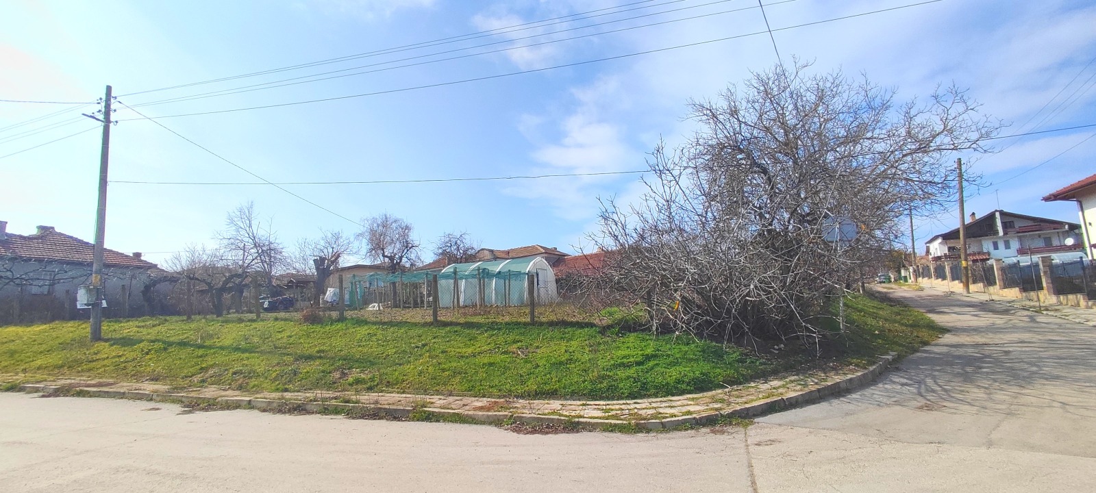 Продава ПАРЦЕЛ, с. Близнаци, област Варна