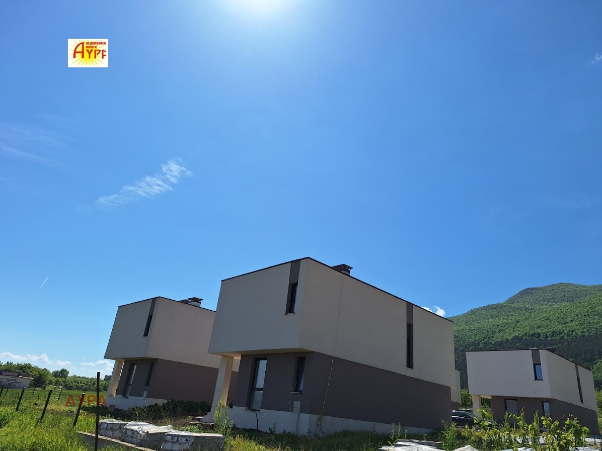 Продава КЪЩА | Imot.bg — изображение 2