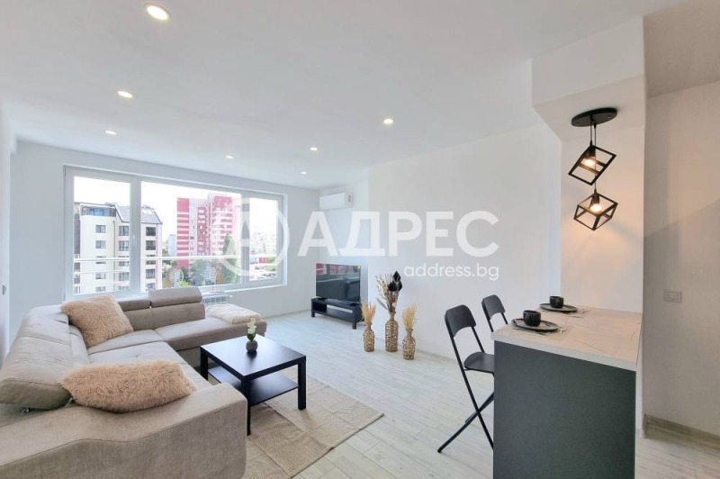 Продава  2-стаен, град София, Дружба 2 •  230 000 € • ID 83656739 — holmes.bg - [1] 