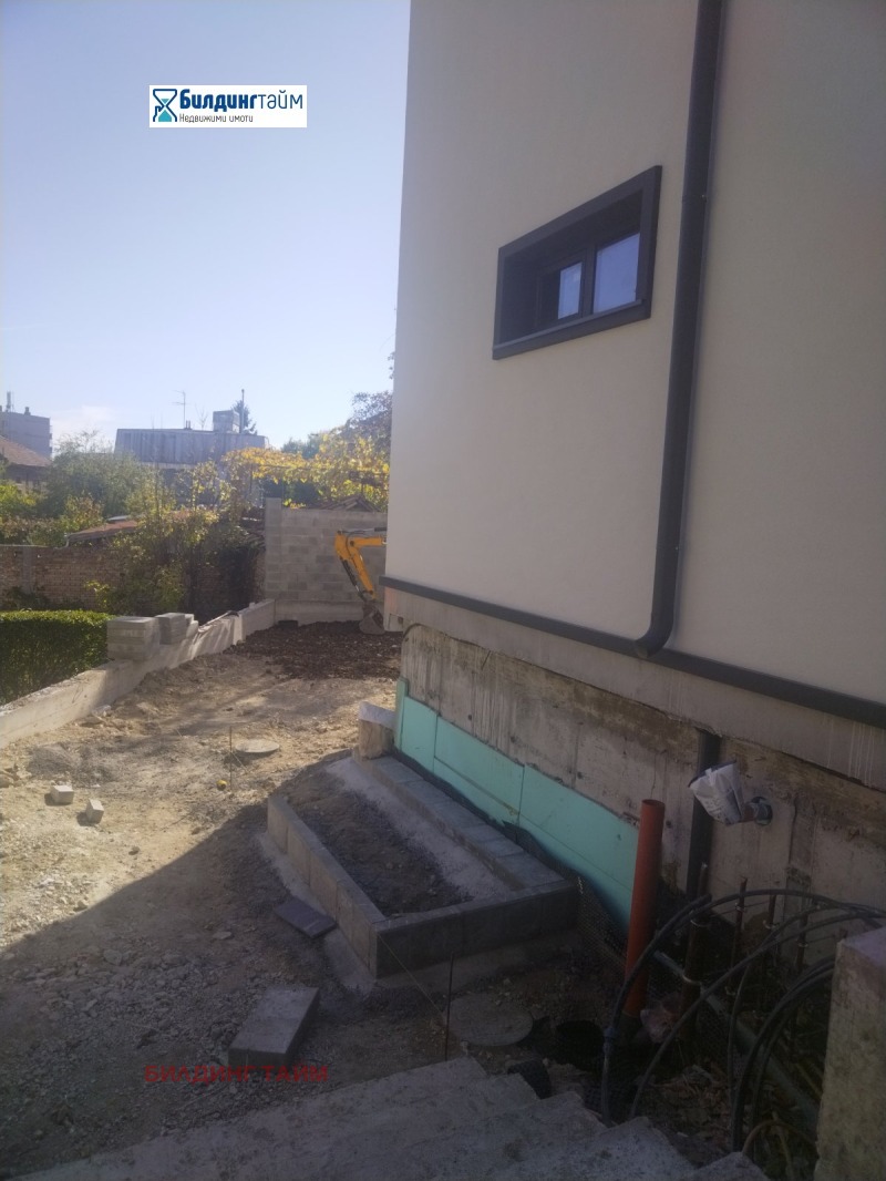 Продава 3-СТАЕН, гр. Шумен, Военно училище, снимка 8 - Апартаменти - 47763399