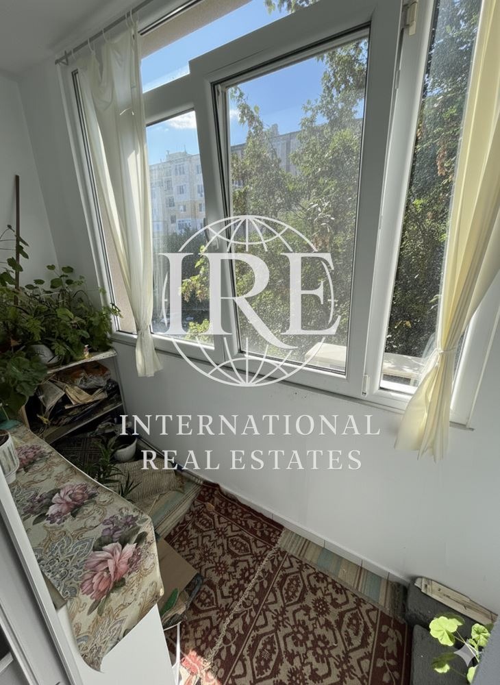 Продава 3-СТАЕН, гр. Добрич, Център, снимка 3 - Апартаменти - 52748043