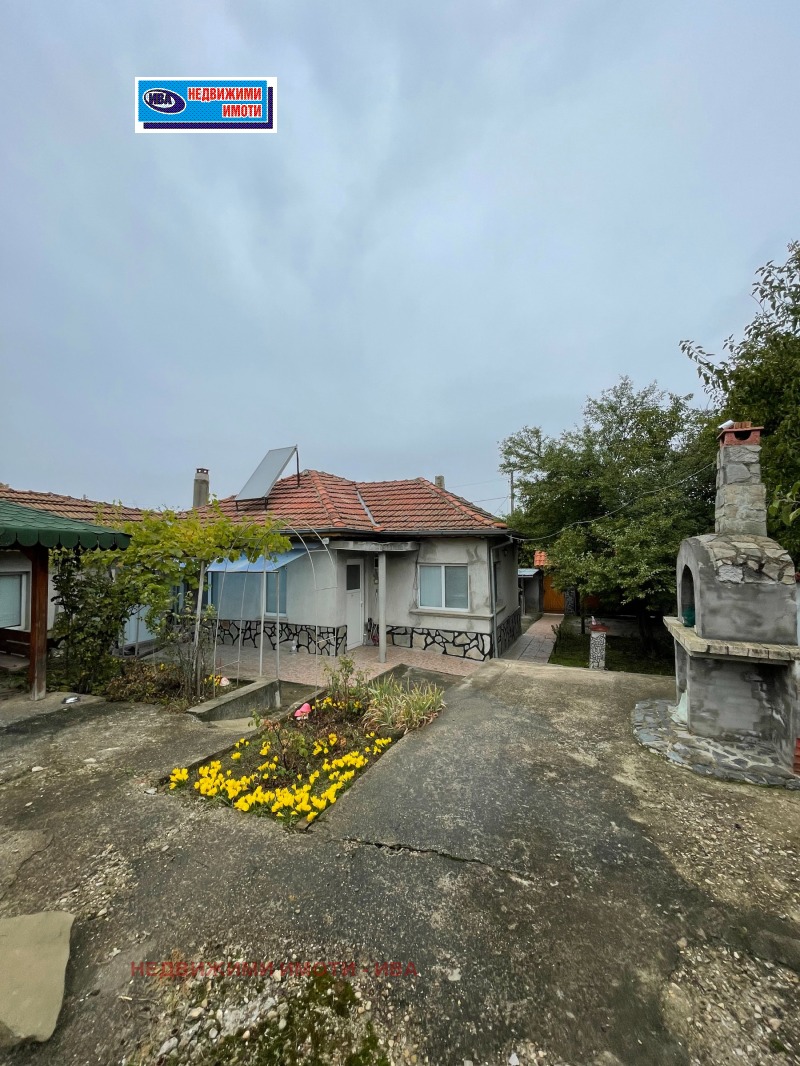 Продава КЪЩА, с. Поликраище, област Велико Търново, снимка 11 - Къщи - 52126839