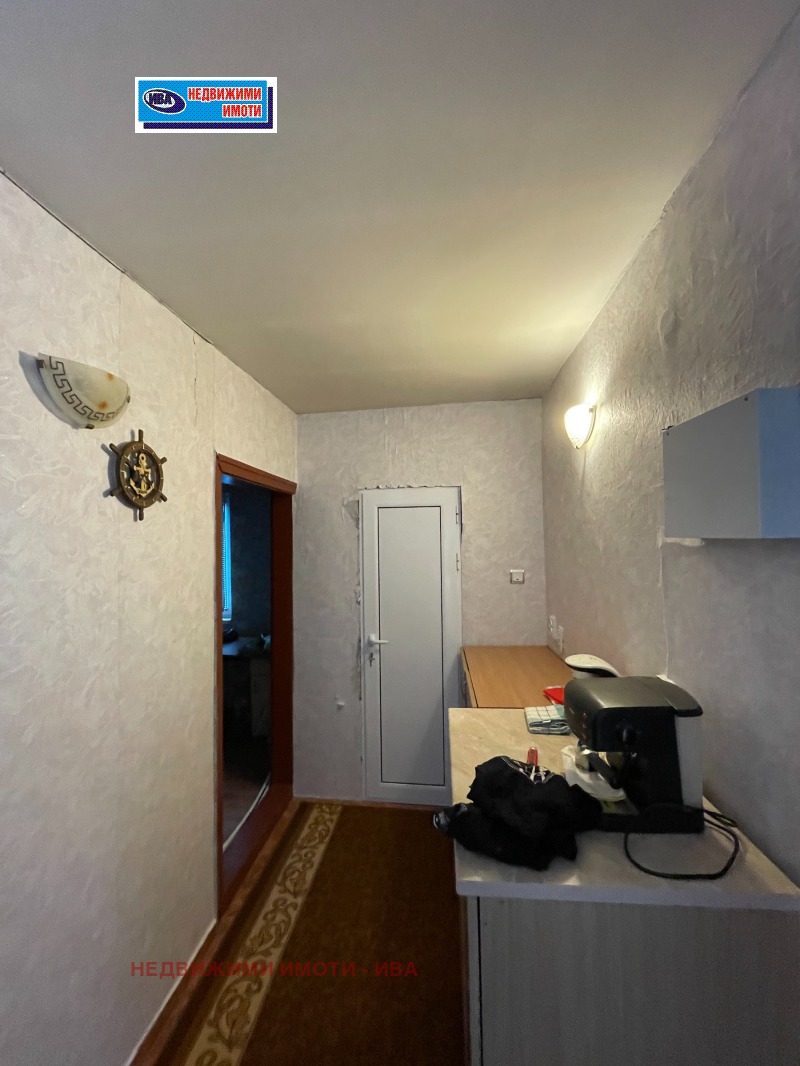 Продава КЪЩА, с. Поликраище, област Велико Търново, снимка 2 - Къщи - 52126839