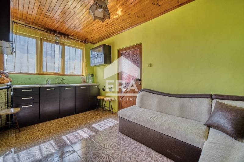 Продава КЪЩА, гр. Каварна, област Добрич, снимка 15 - Къщи - 54892206