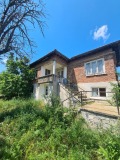 Продава КЪЩА, с. Клокотница, област Хасково, снимка 1