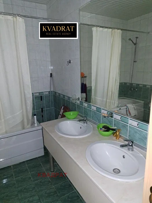 En venta  2 dormitorios Varna , k.k. Zlatni pyasatsi , 136 metros cuadrados | 30283610 - imagen [9]