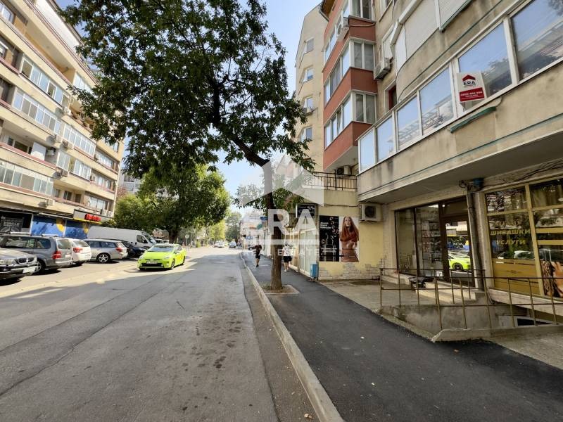 In vendita  2 camere da letto Ruse , Tsentar , 107 mq | 17000921