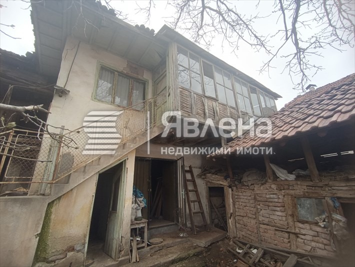 Продава КЪЩА, гр. Бобошево, област Кюстендил