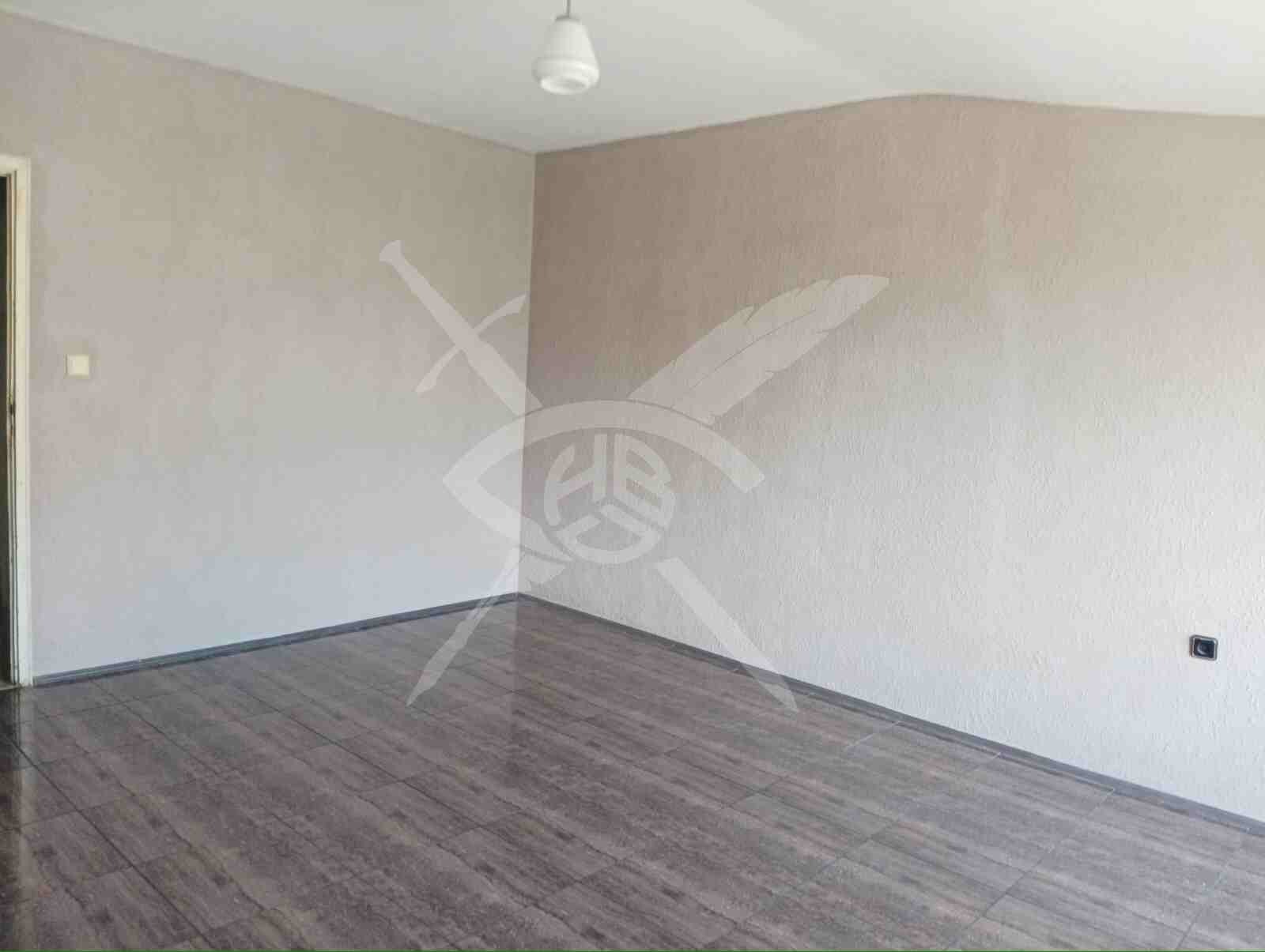 Продава 3-СТАЕН, гр. Бургас, Възраждане, снимка 2 - Апартаменти - 53947608