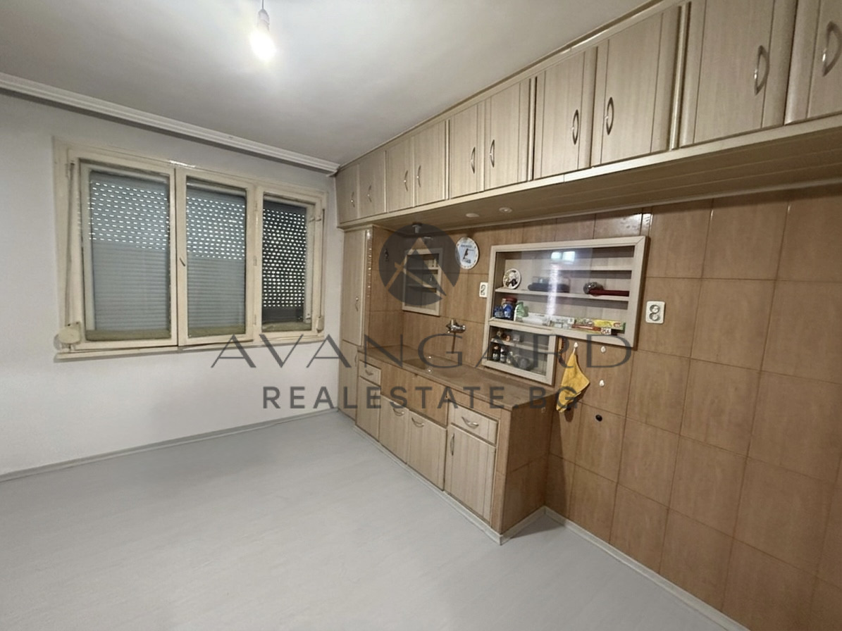 Продава 3-СТАЕН, гр. Пловдив, Център, снимка 4 - Апартаменти - 55103226