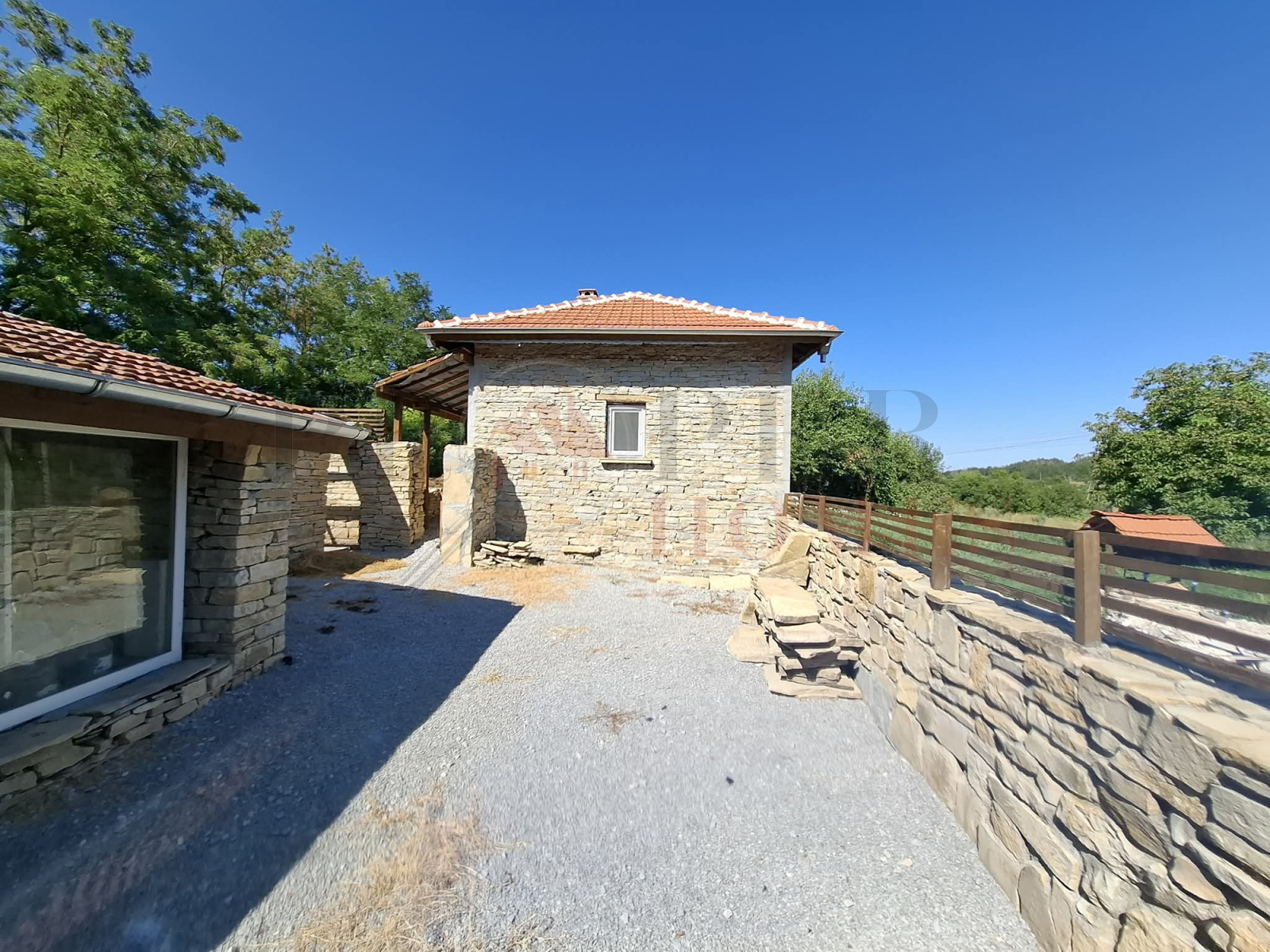 Продава КЪЩА, с. Горна Липница, област Велико Търново, снимка 13 - Къщи - 54934743