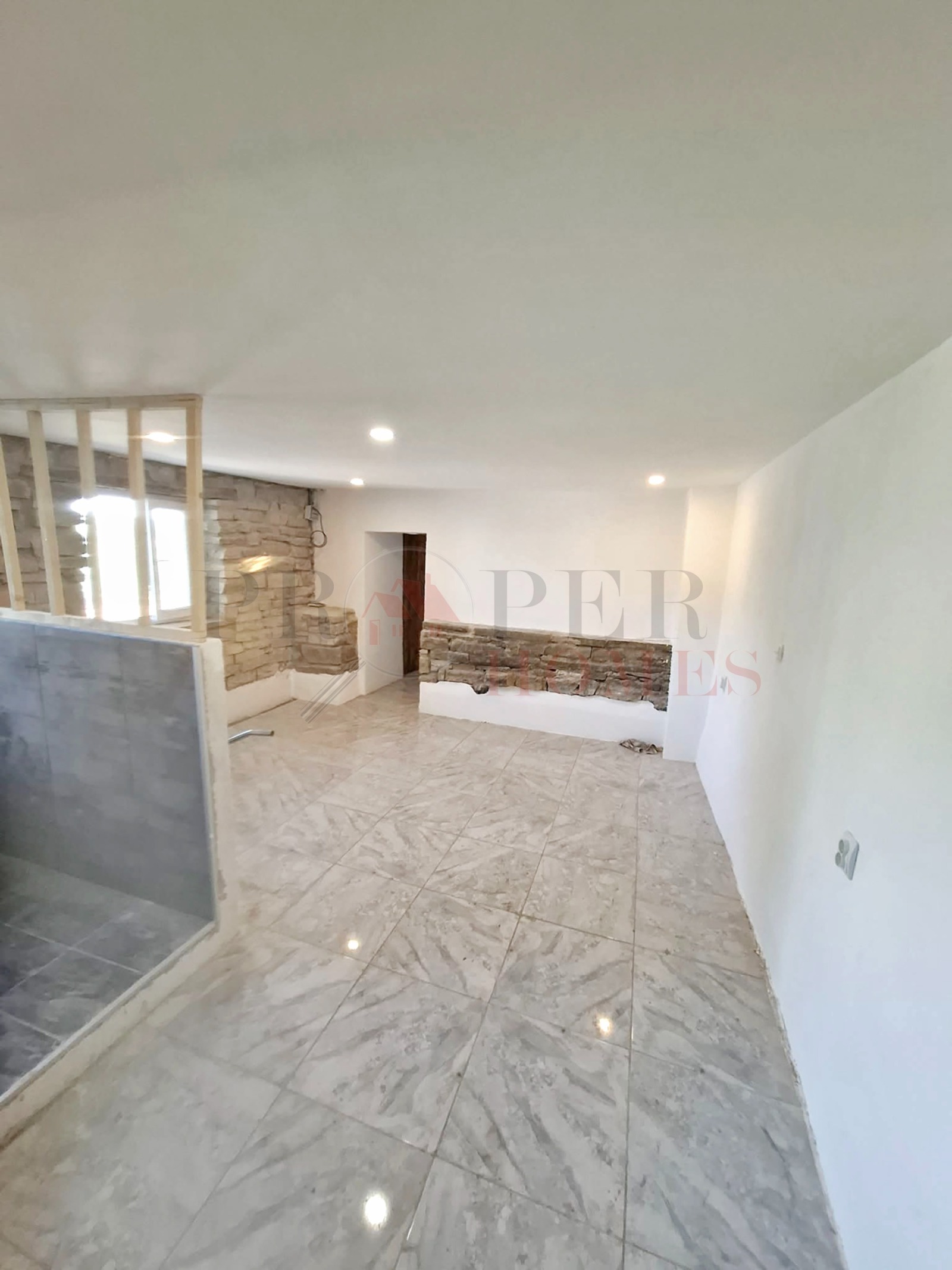 Продава КЪЩА, с. Горна Липница, област Велико Търново, снимка 11 - Къщи - 54934743