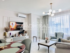 2 chambres Slaveikov, Bourgas 2