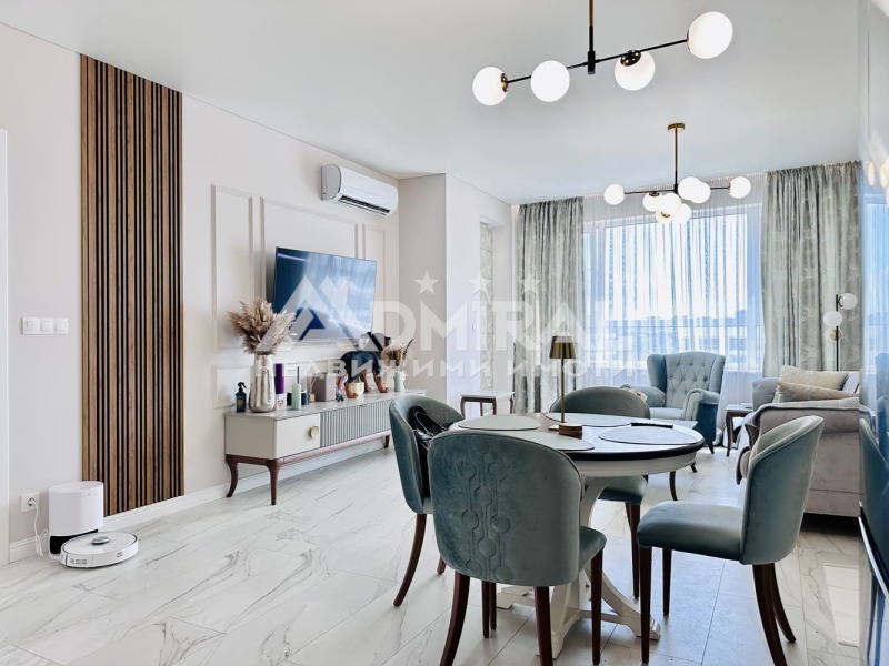 À vendre  2 chambres Bourgas , Slaveikov , 120 m² | 97683482