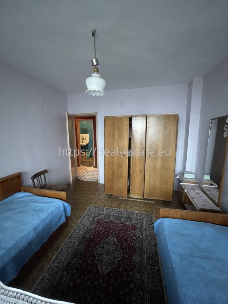 Te koop  3+ slaapkamer Blagoevgrad , Elenovo 1 , 100 m² | 48794953