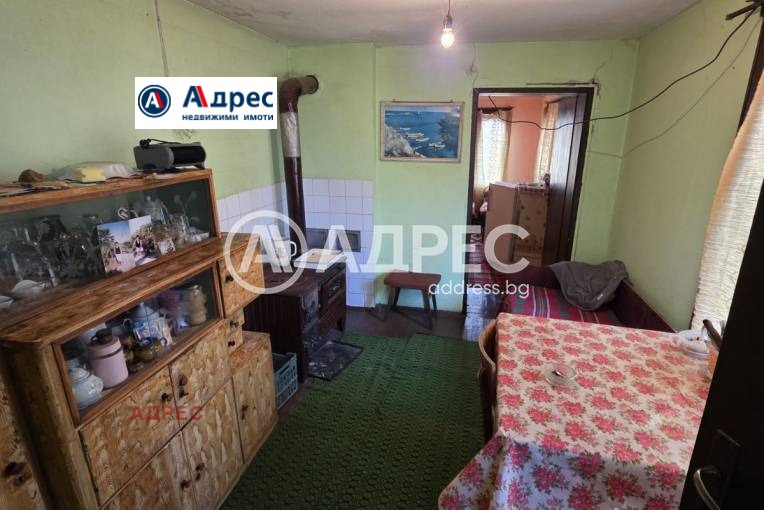 Продава КЪЩА, с. Антимово, област Видин, снимка 6 - Къщи - 49279987