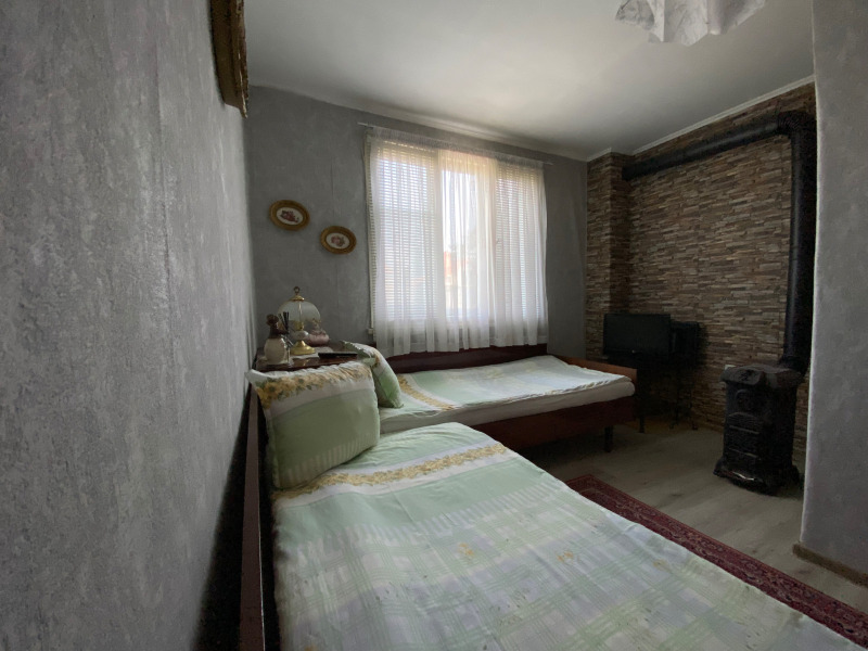Te koop  Huis regio Pazardzjik , Belovo , 102 m² | 14017334 - afbeelding [13]
