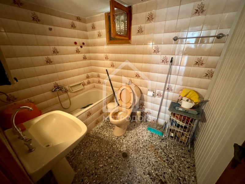 Продава КЪЩА, Извън страната, област Извън страната, снимка 8 - Къщи - 51626176