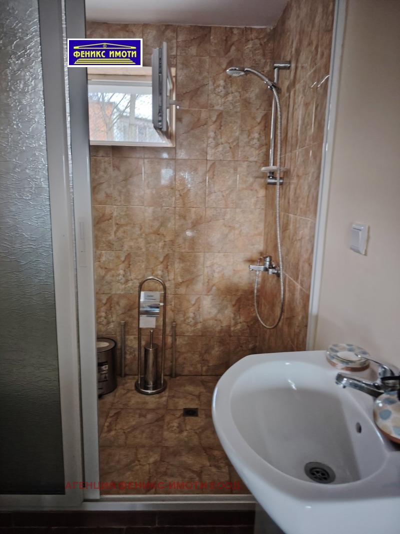 Продава КЪЩА, с. Коняво, област Кюстендил, снимка 11 - Къщи - 52638342