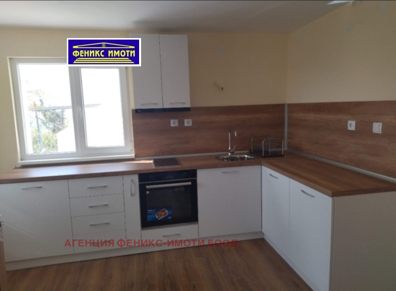 Продава КЪЩА, с. Коняво, област Кюстендил, снимка 4 - Къщи - 52638342