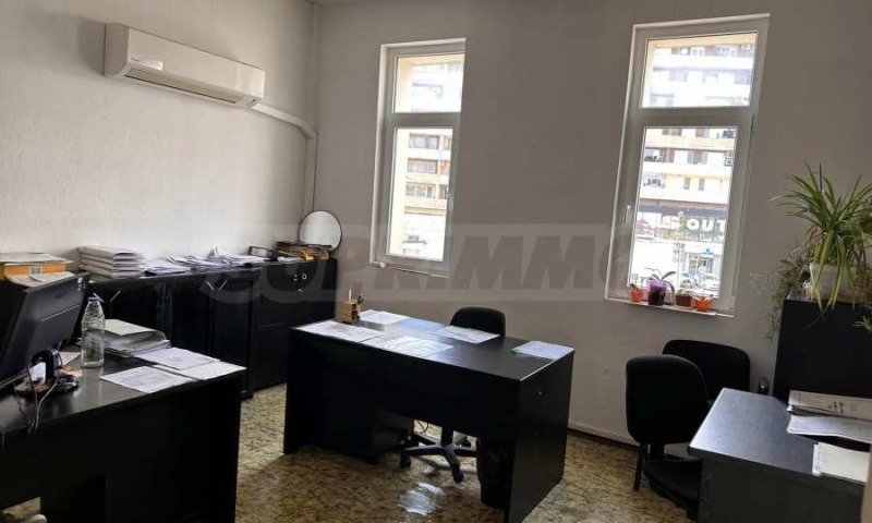 In vendita  Negozio Dobrich , Tsentar , 345 mq | 13957708 - Immagine [2]