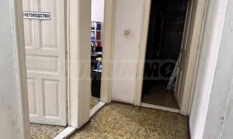 En venta  Comercio Dobrich , Tsentar , 345 metros cuadrados | 13957708 - imagen [3]