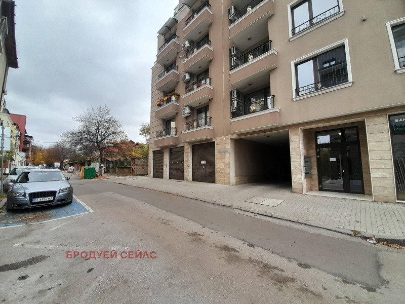 Продава ГАРАЖ, ПАРКОМЯСТО, гр. София, Център, снимка 2 - Гаражи и паркоместа - 52378116