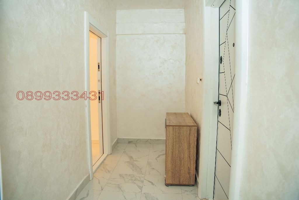 Продава 3-СТАЕН, гр. Шумен, Боян Българанов 1, снимка 17 - Апартаменти - 54662041