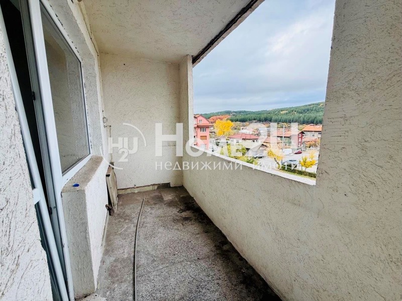 Продава 2-СТАЕН, гр. Перник, Мошино, снимка 6 - Апартаменти - 52222368