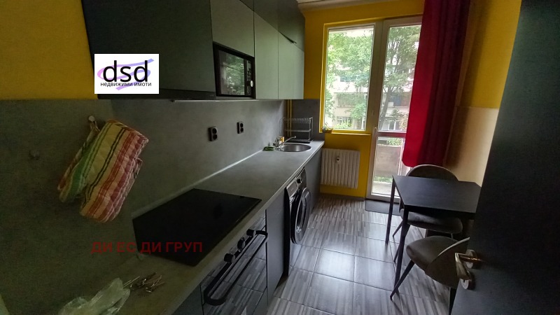 À venda  2 quartos Sofia , Zapaden park , 68 m² | 24473076