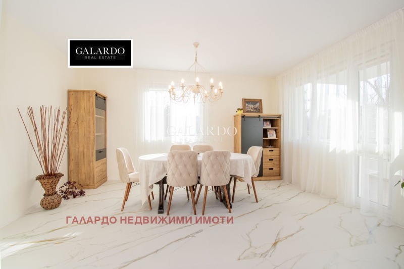 Продава  4-стаен град София , Гоце Делчев , 170 кв.м | 27174114