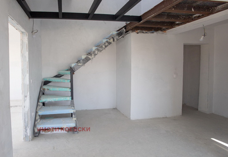 In vendita  Maisonette Sofia , Manastirski livadi , 121 mq | 77536242 - Immagine [3]
