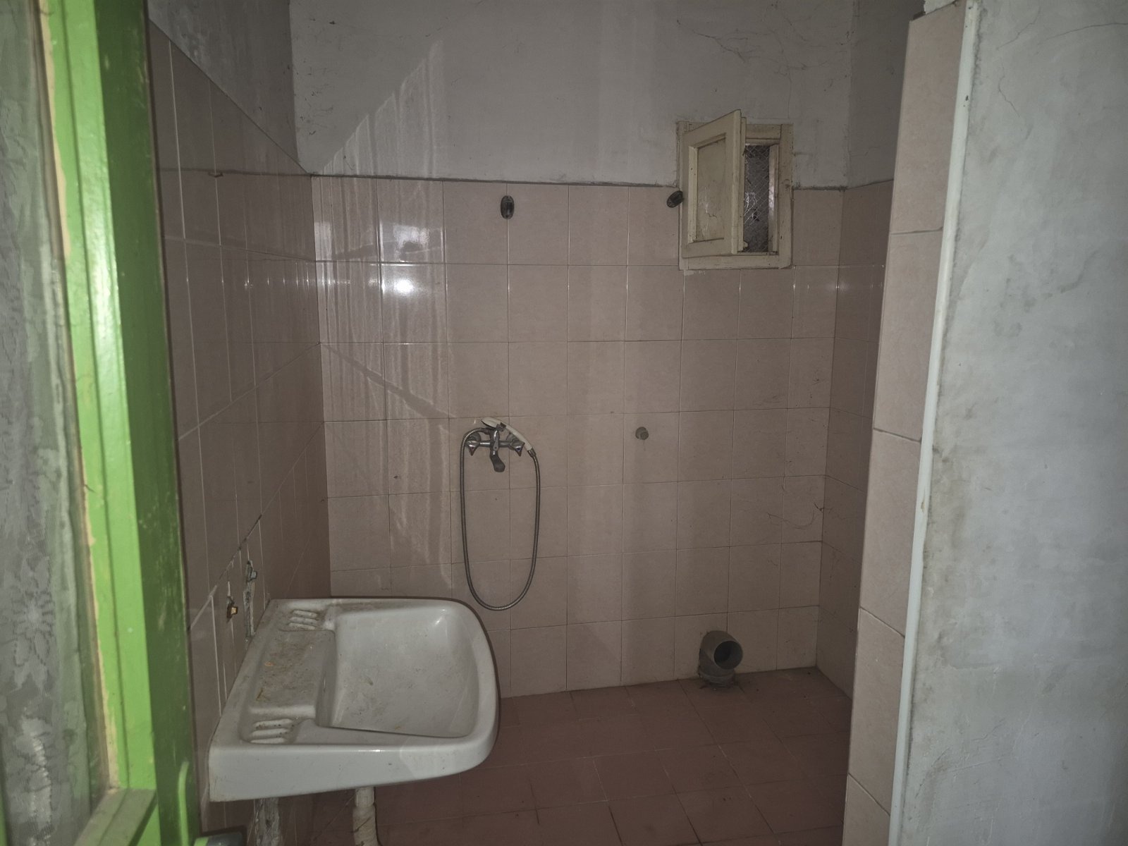 Продава КЪЩА, с. Писарово, област Плевен, снимка 16 - Къщи - 55405523