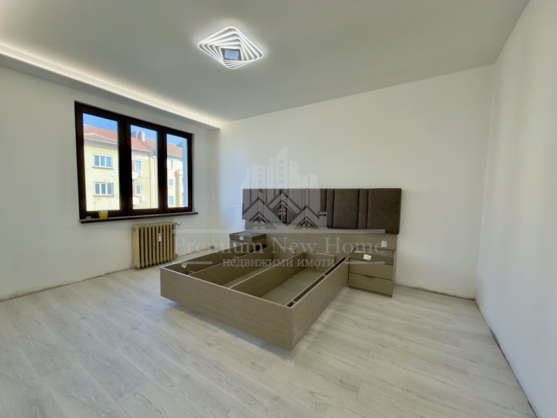 Продава 3-СТАЕН, гр. София, Център, снимка 6 - Апартаменти - 52580188