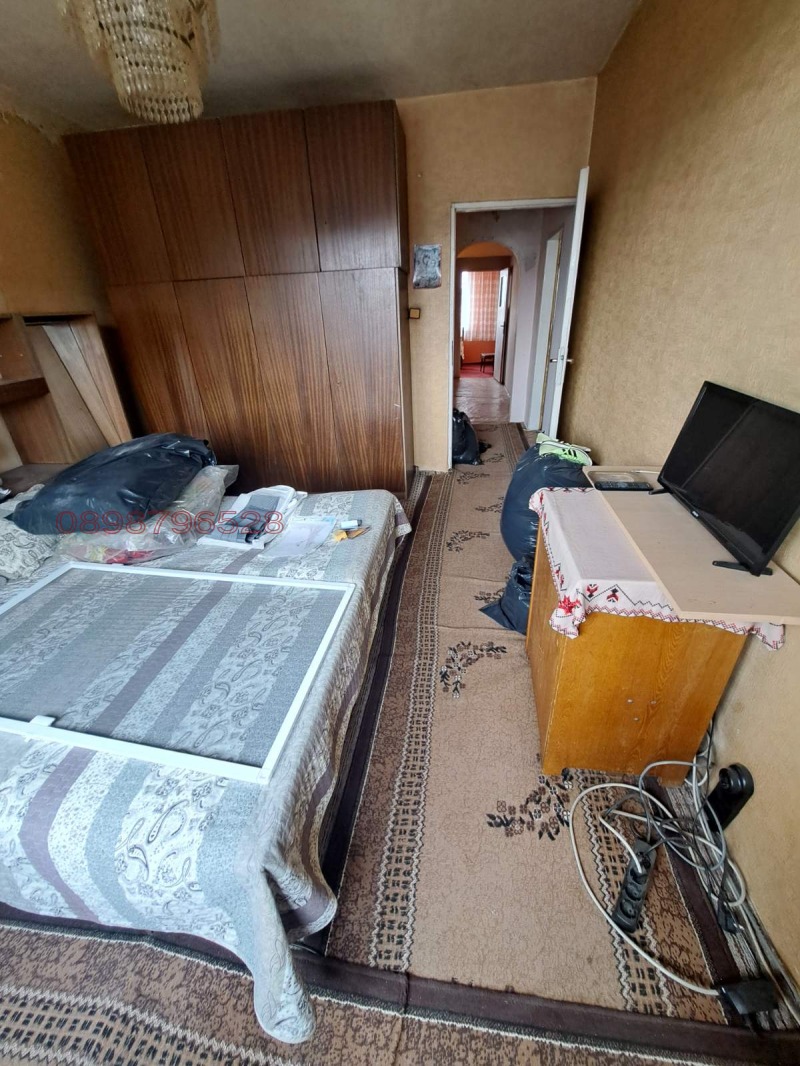 Продава 4-СТАЕН, гр. Перник, Изток, снимка 14 - Апартаменти - 52782298